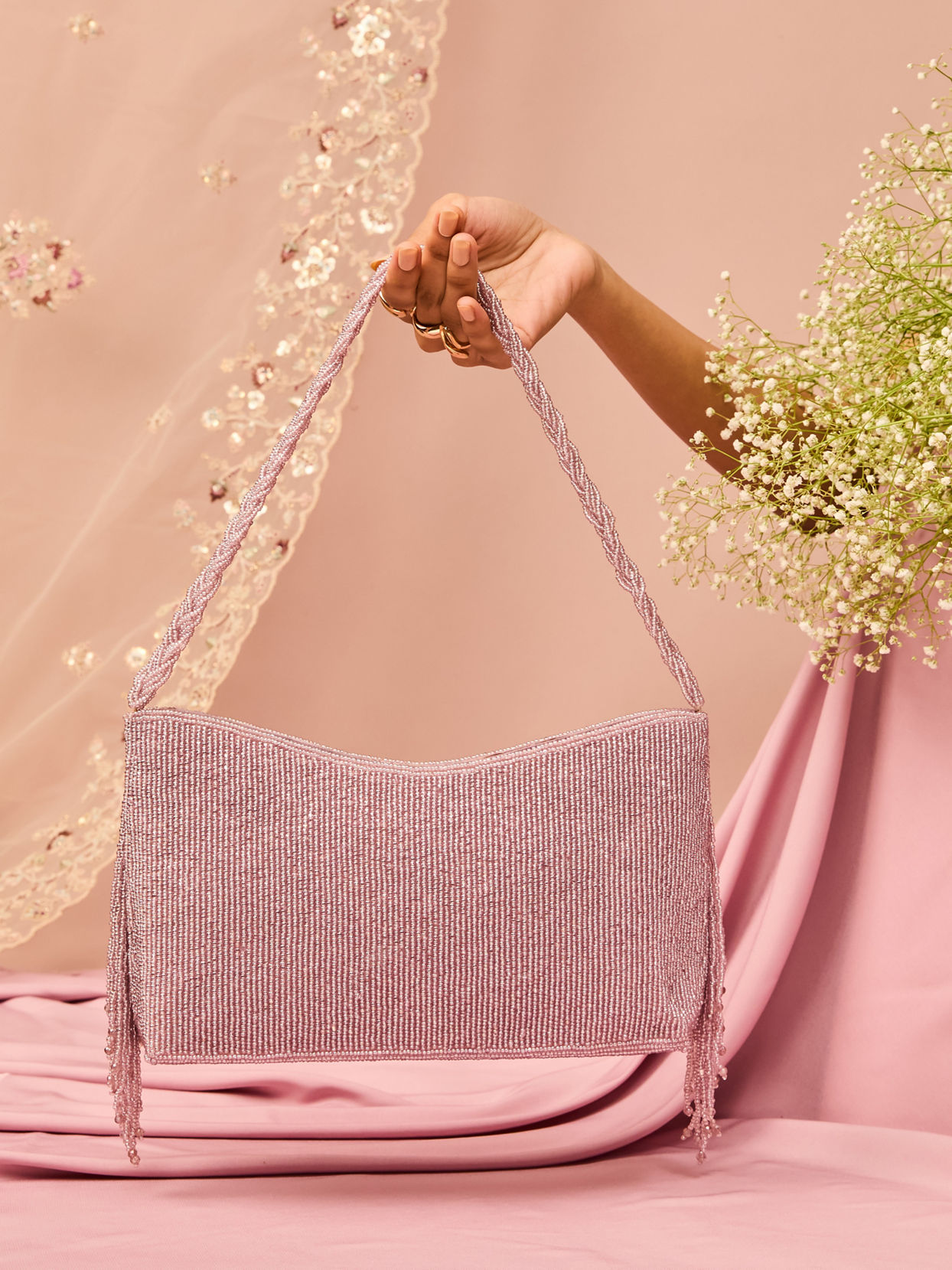 Mohey Women Dazzling Purple Festive Bag
