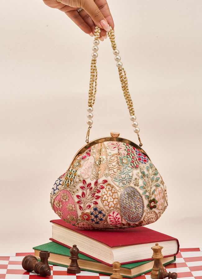 Mohey Women Cream Georgette Clutch Bag with Sequin Work