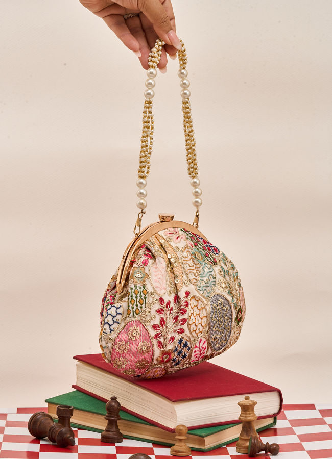 Mohey Women Cream Georgette Clutch Bag with Sequin Work