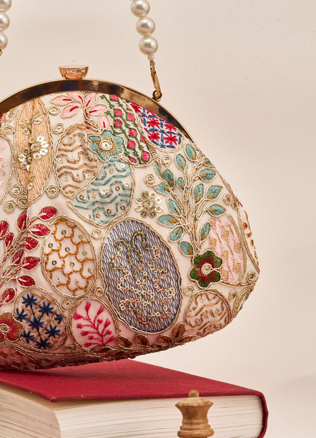 Mohey Women Cream Georgette Clutch Bag with Sequin Work