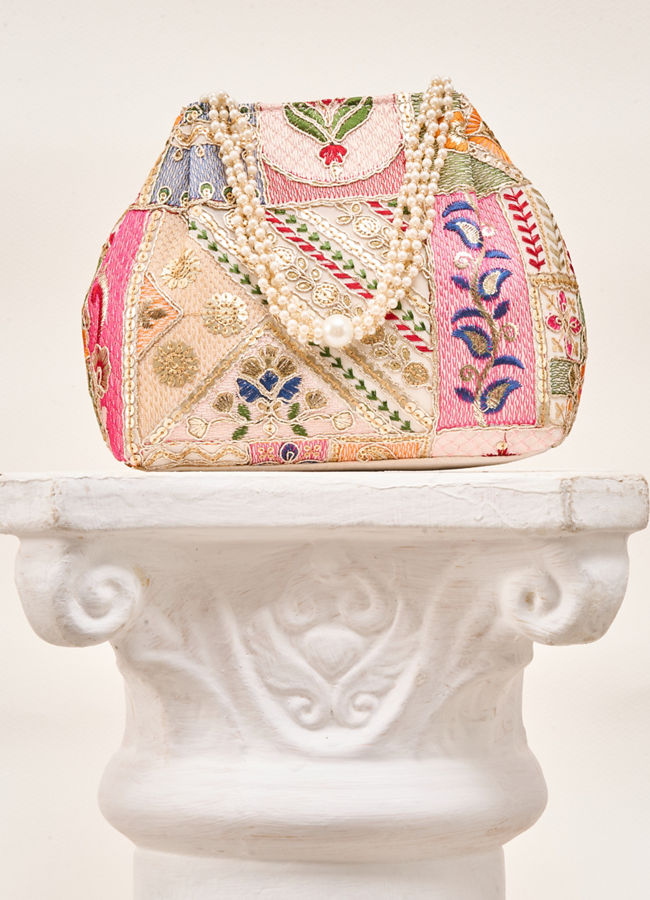 Mohey Women Cream Art Silk Bag with Sequin Work