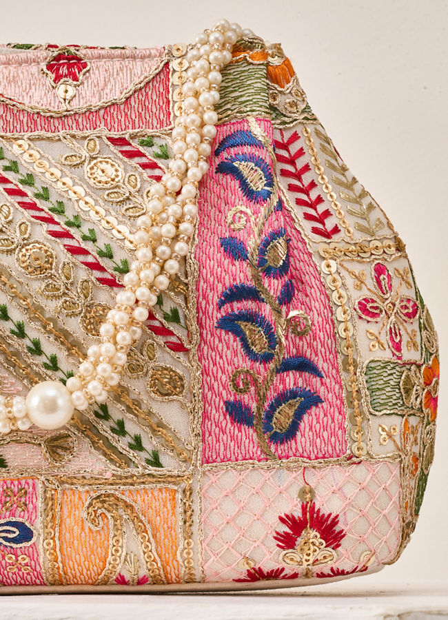 Mohey Women Cream Art Silk Bag with Sequin Work