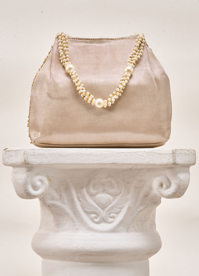 Mohey Women Grey Art Silk Bag with Cutdana Work