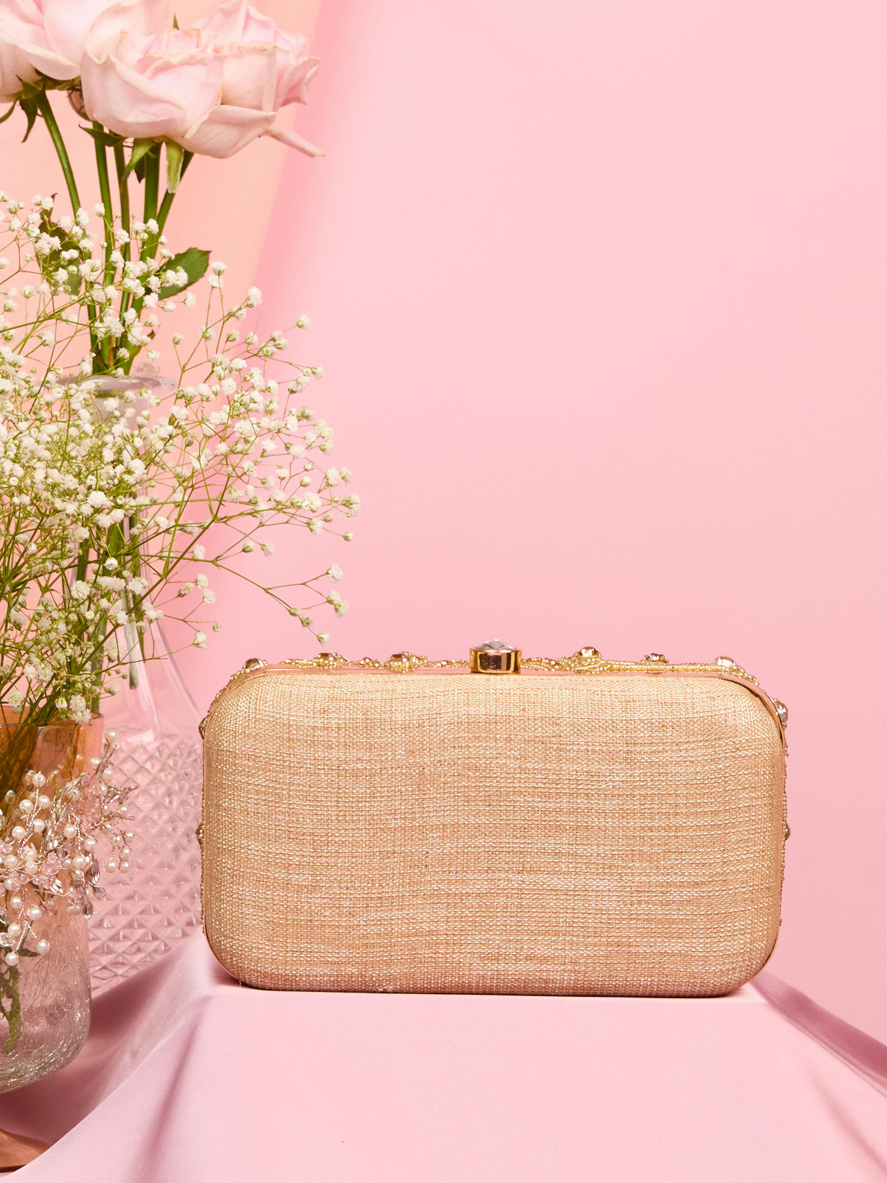 Mohey Women Beige Clutch Bag