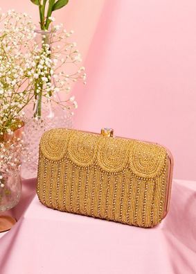 Mohey Women Fawn Clutch Bag