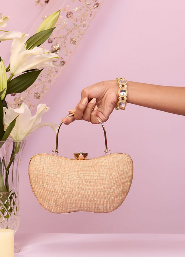 Mohey Women Elegant Beige Clutch Bag