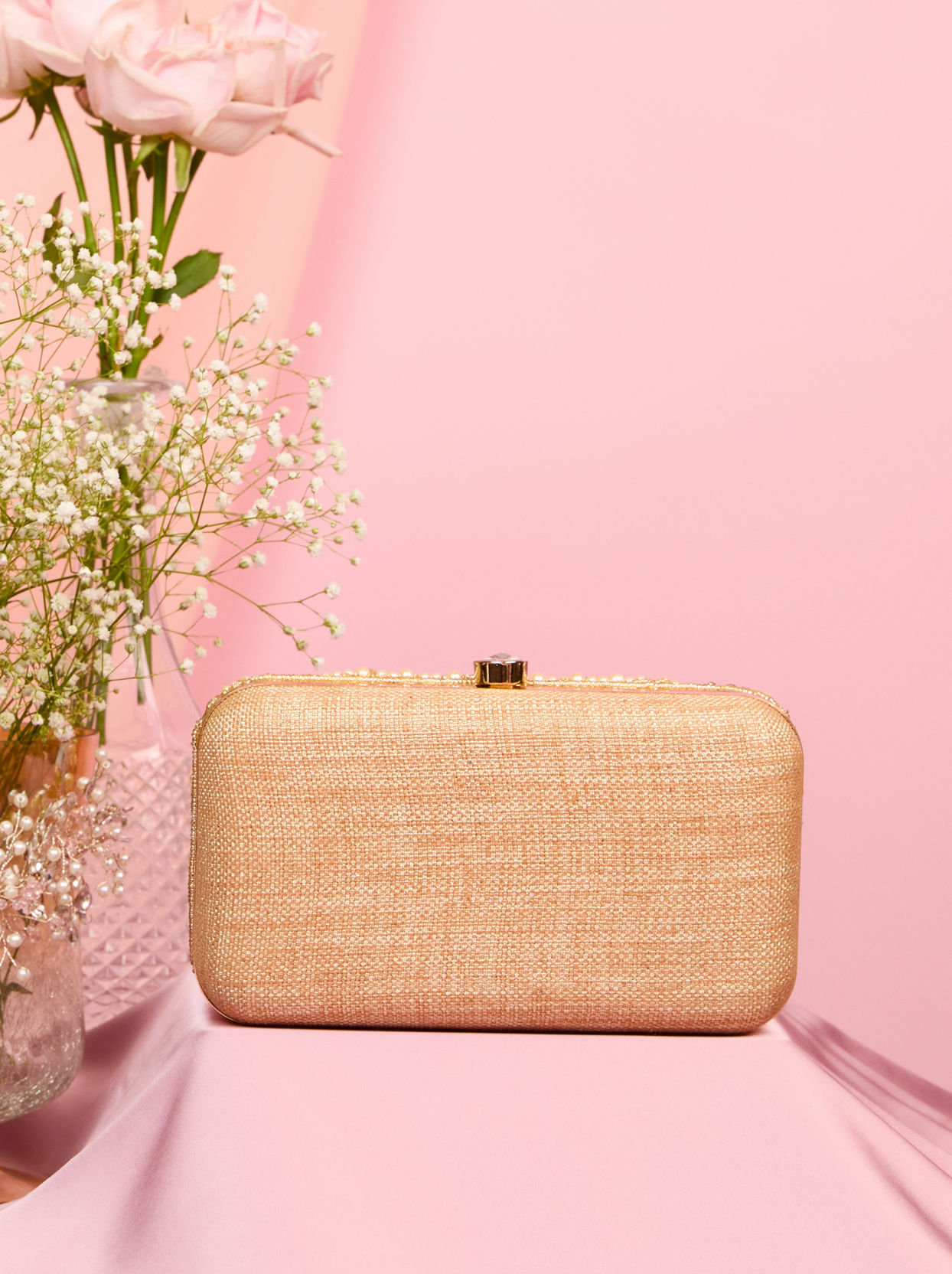 Mohey Women Beige Clutch Bag