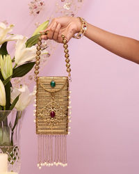 Mohey Women Gleaming Gold Pouch Bag