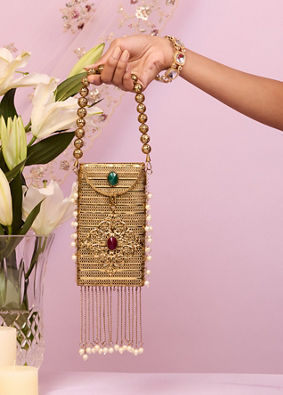 Mohey Women Gleaming Gold Pouch Bag