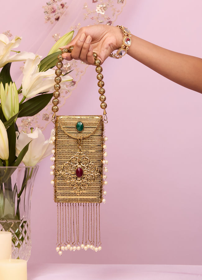 Mohey Women Gleaming Gold Pouch Bag