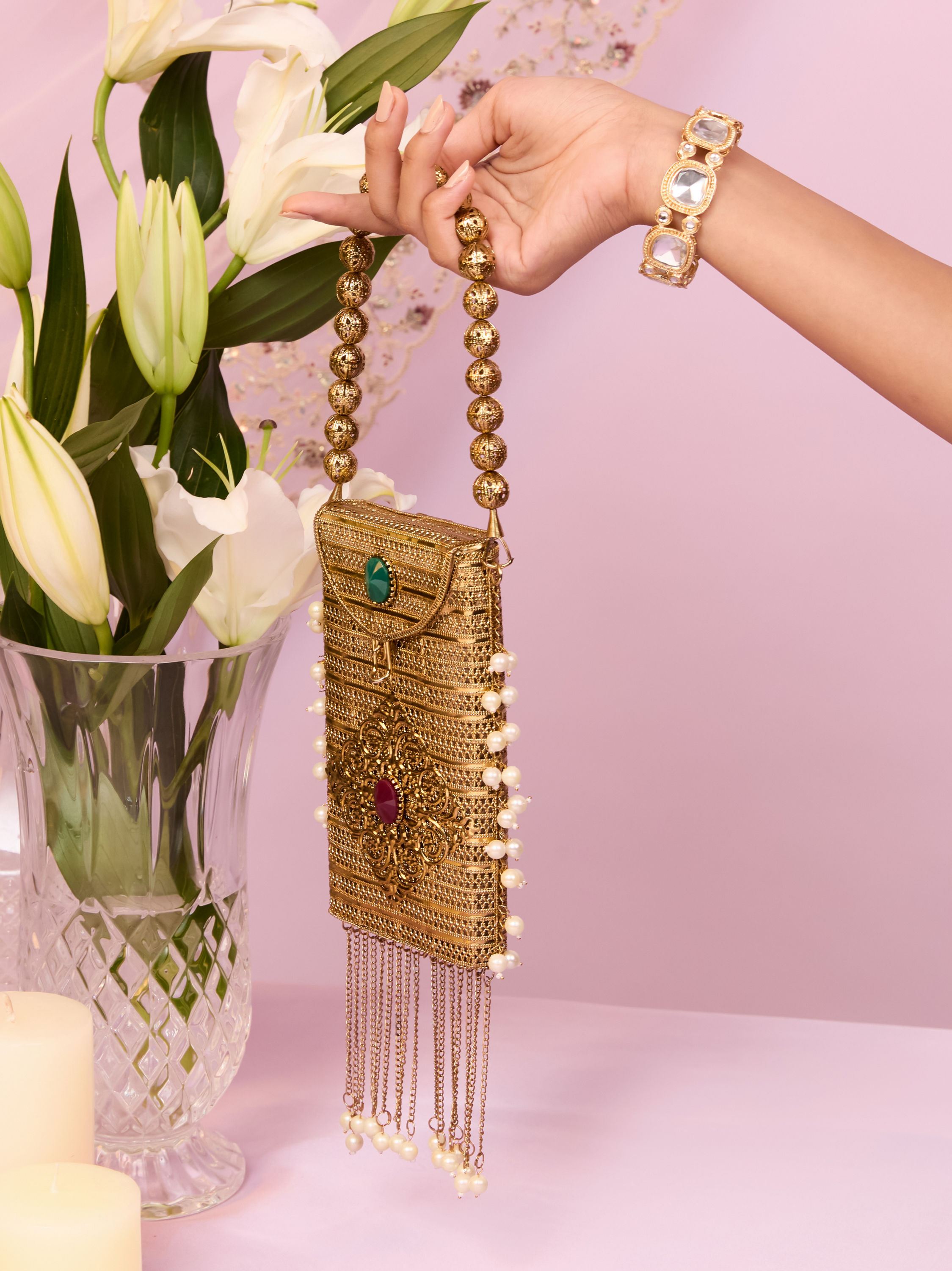 Mohey Women Gleaming Gold Pouch Bag