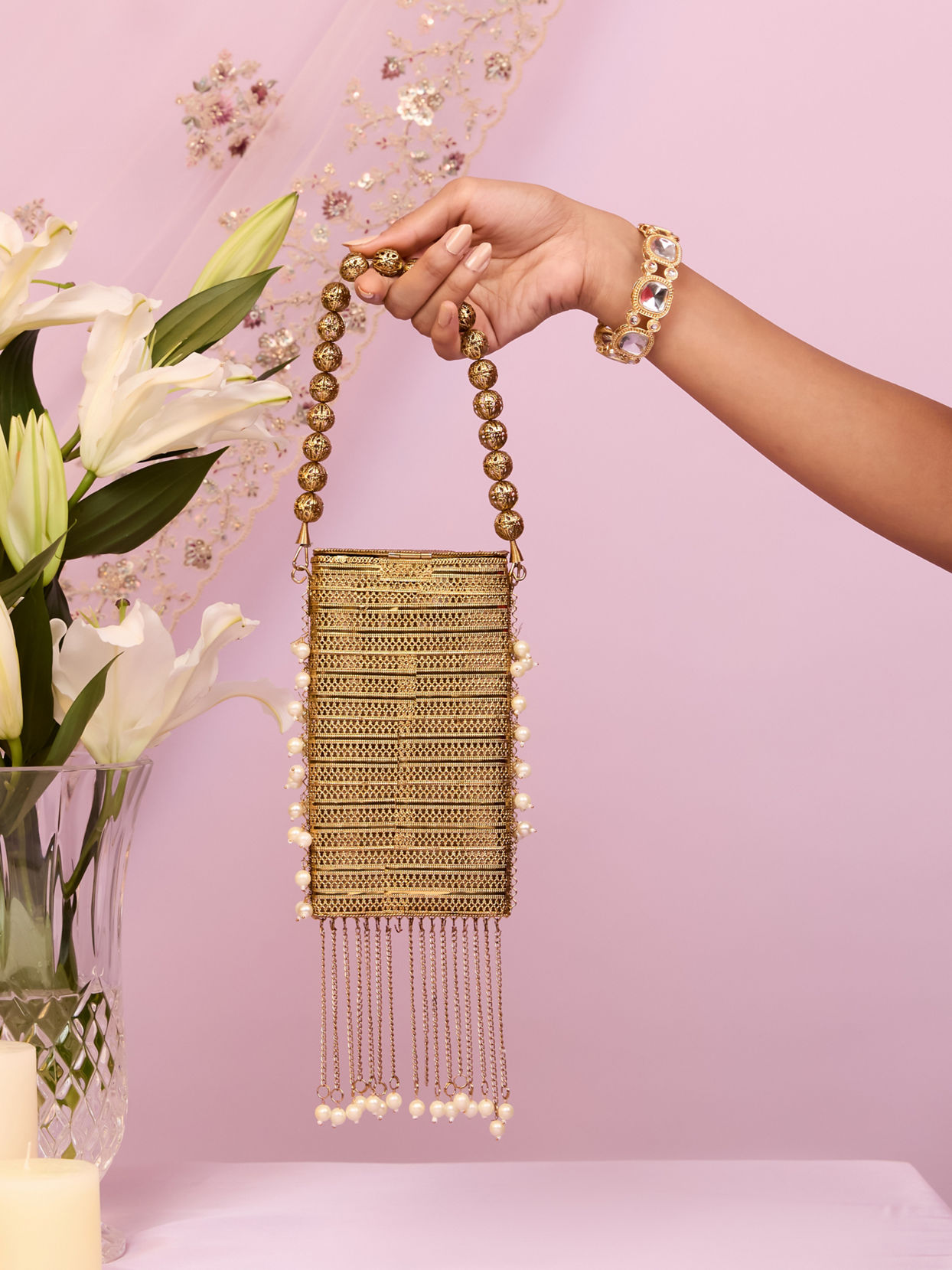 Mohey Women Gleaming Gold Pouch Bag