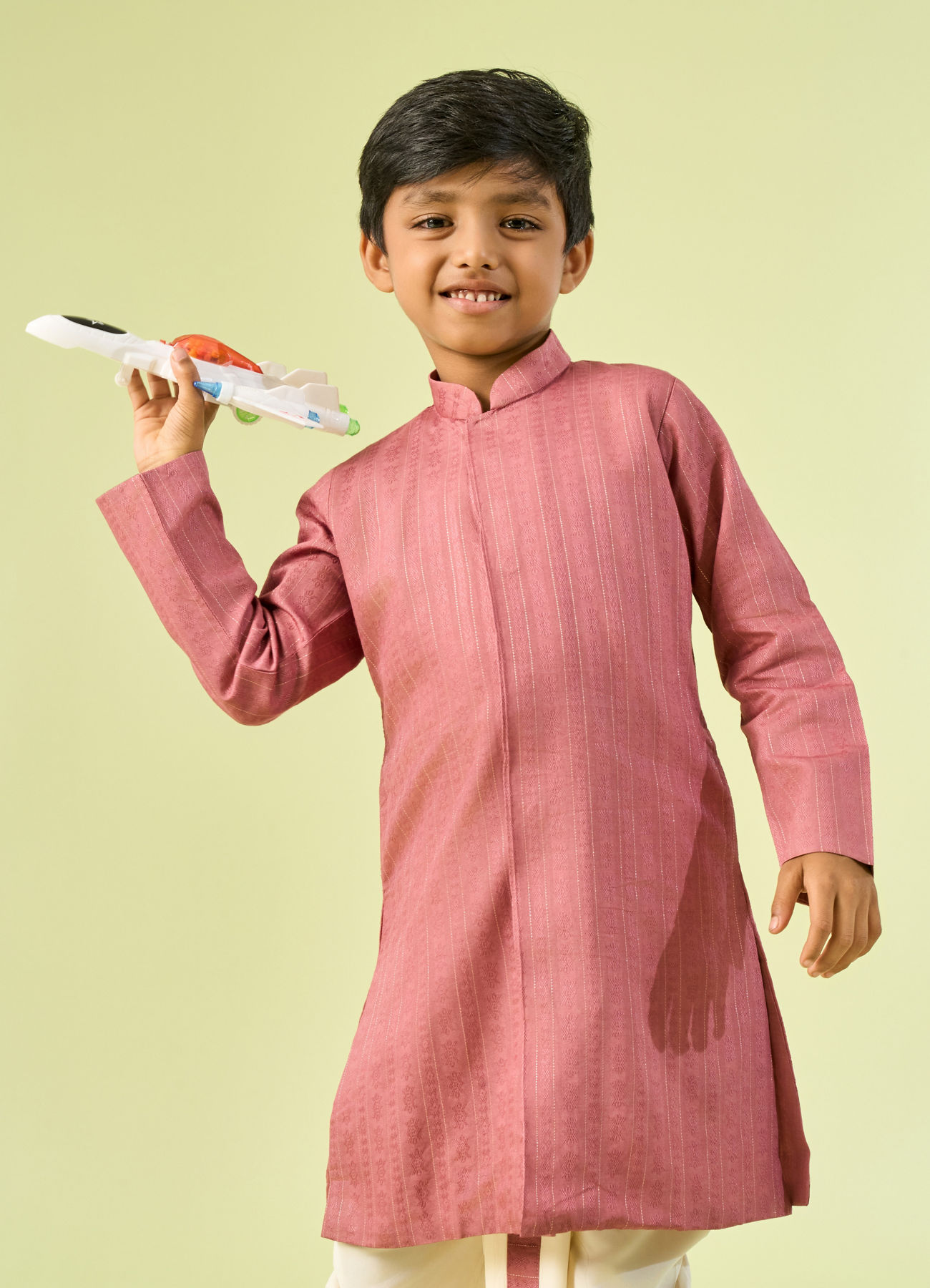 Manyavar Boys Boys Dusty Pink Dotted String Patterned Kurta Dhoti