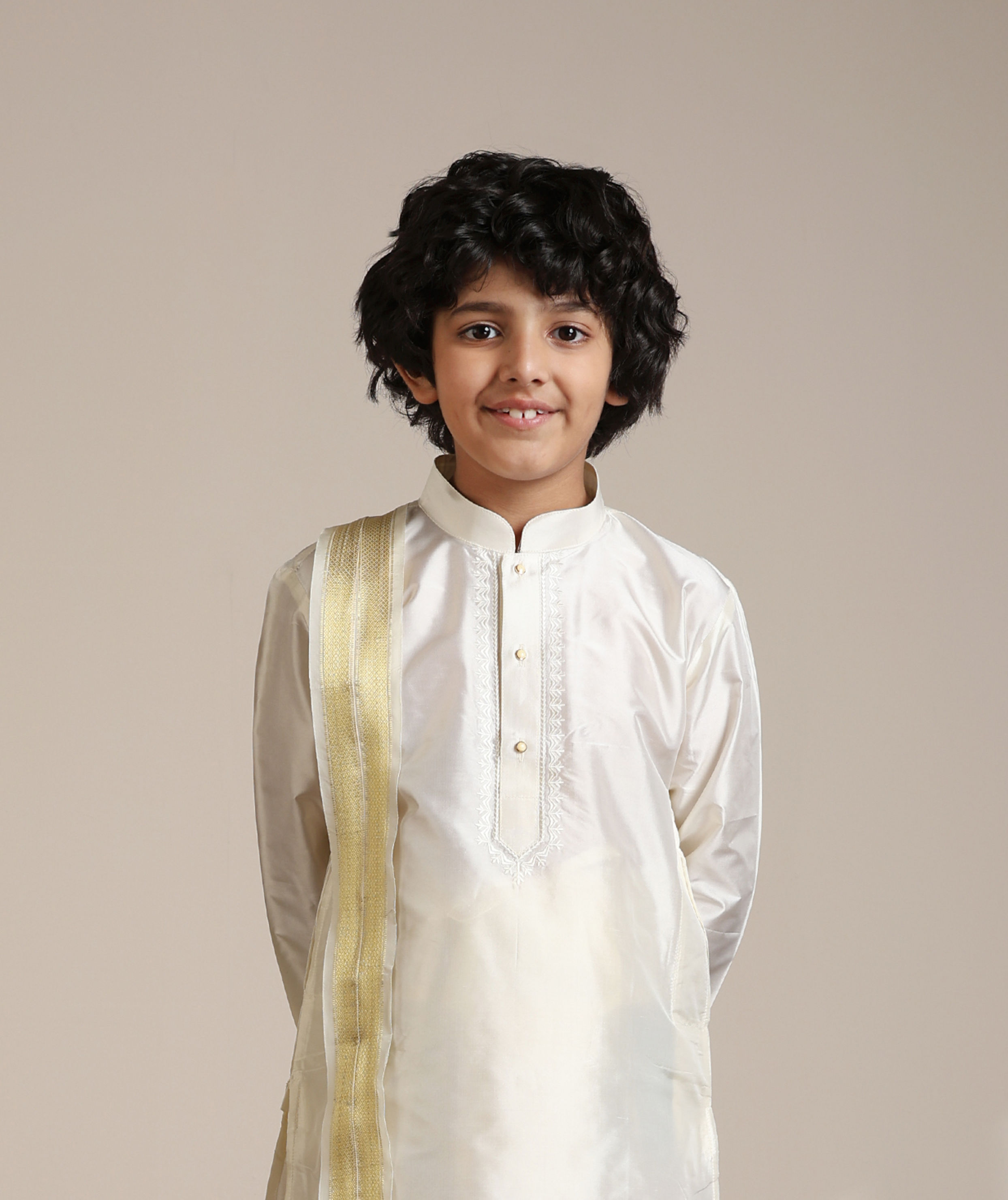 Manyavar Boys Cream Art Silk Plain Embroidered Kurta Set