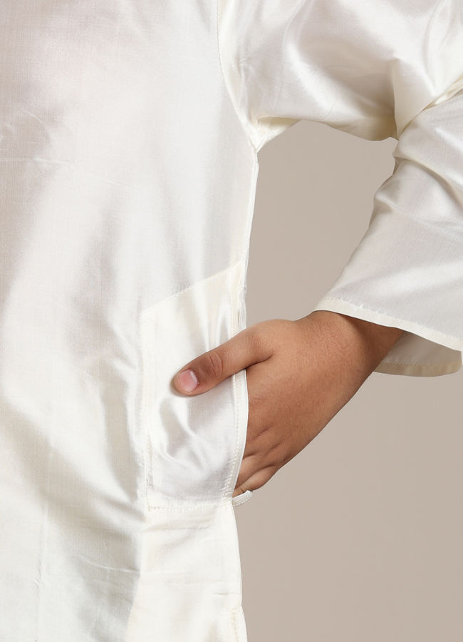 Manyavar Boys Cream Art Silk Plain Embroidered Kurta Set