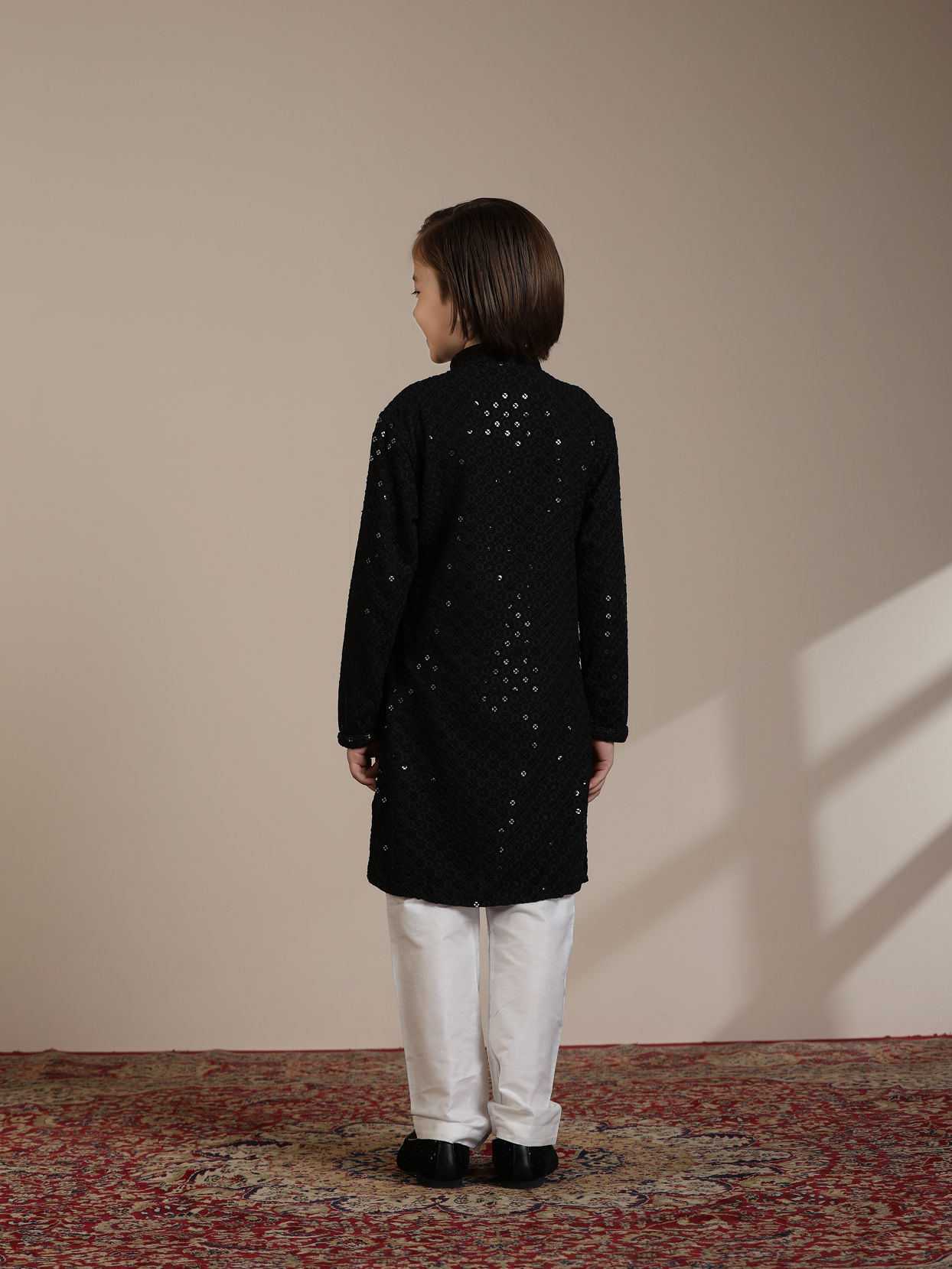 Manyavar Boys Boys Black Sequinned Chikankari Kurta Set