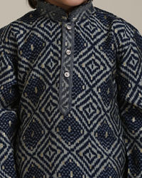 Manyavar Boys Boys Indigo Blue Chowkadi Motif Printed Kurta Set