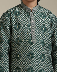 Manyavar Boys Boys Bottle Green Chowkadi Motif Printed Kurta Set