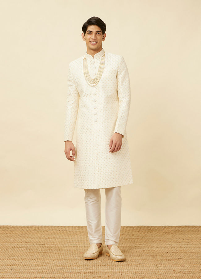 alt message - Manyavar Men Pearled Ivory White Ogee Patterned Sequined Sherwani Set image number 2