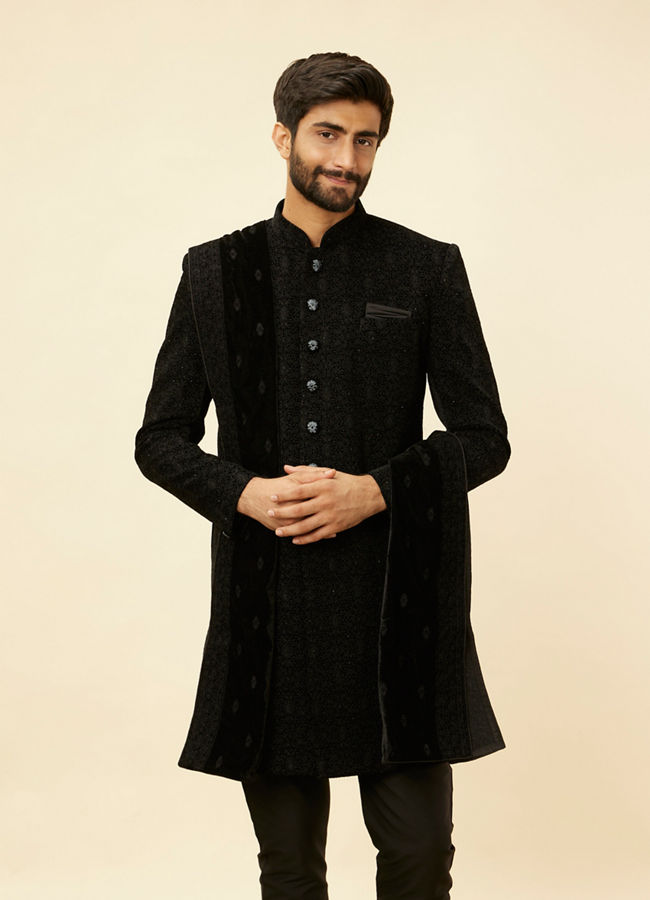 alt message - Manyavar Men Kohl Black Embroidered Indo Western Set image number 0