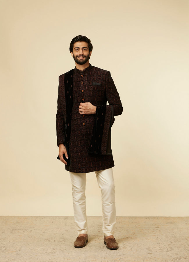 Manyavar Men Enchanting Black Embroidered Self Texture Indo Western Set