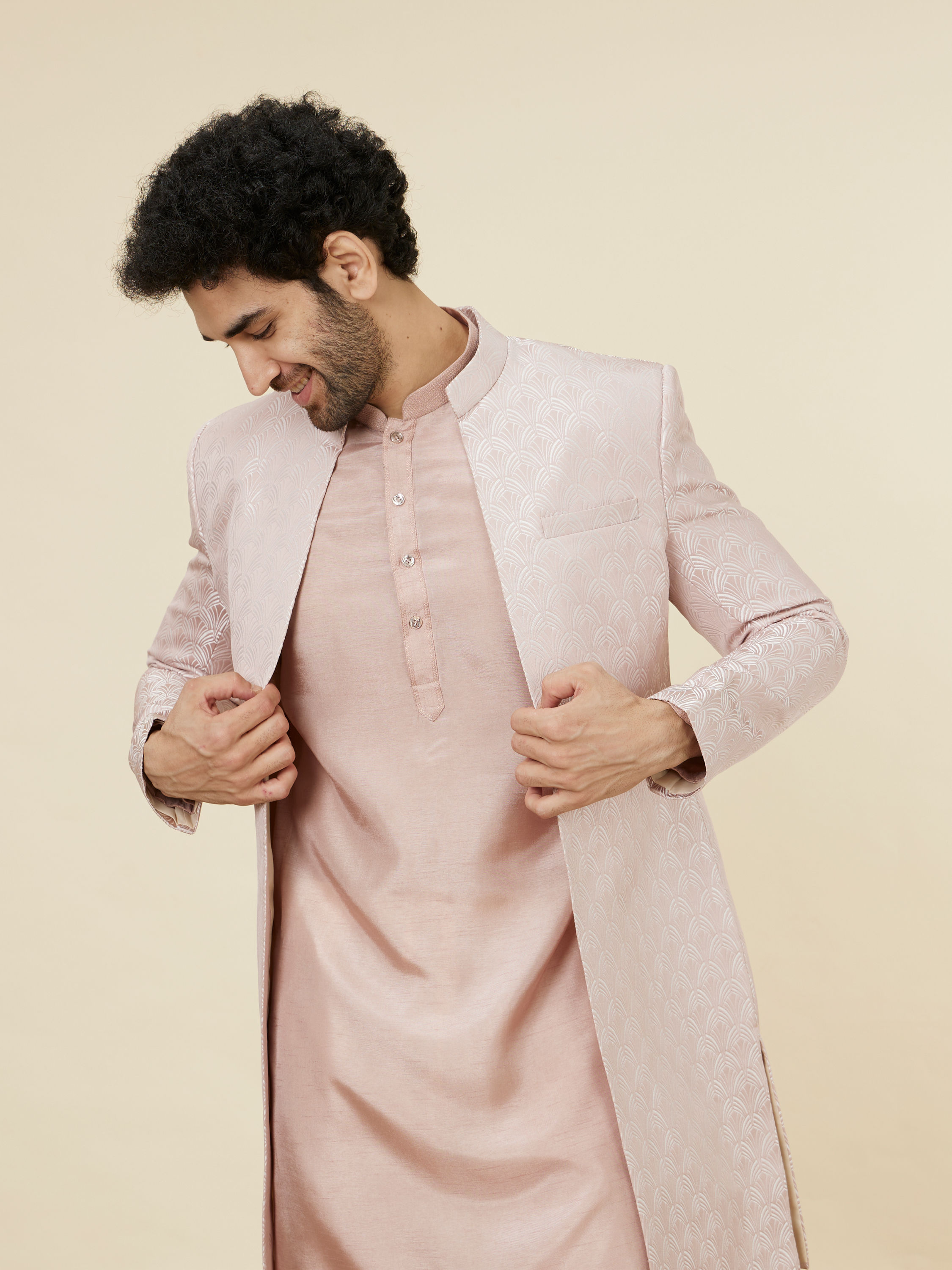 Manyavar Men Rose Pink Scallop Patterned Indo Western Set