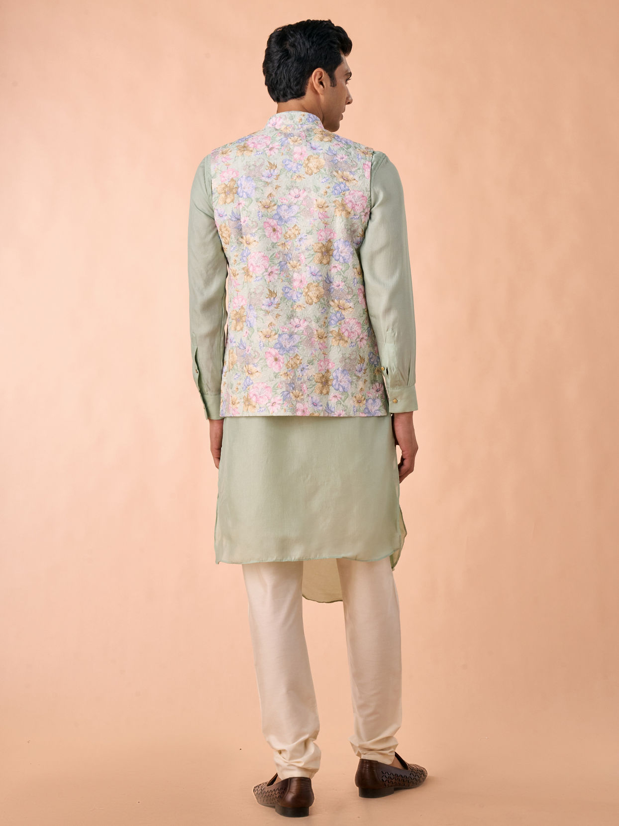 Manyavar Men Enchanting Light Mid Green Nehru Jacket