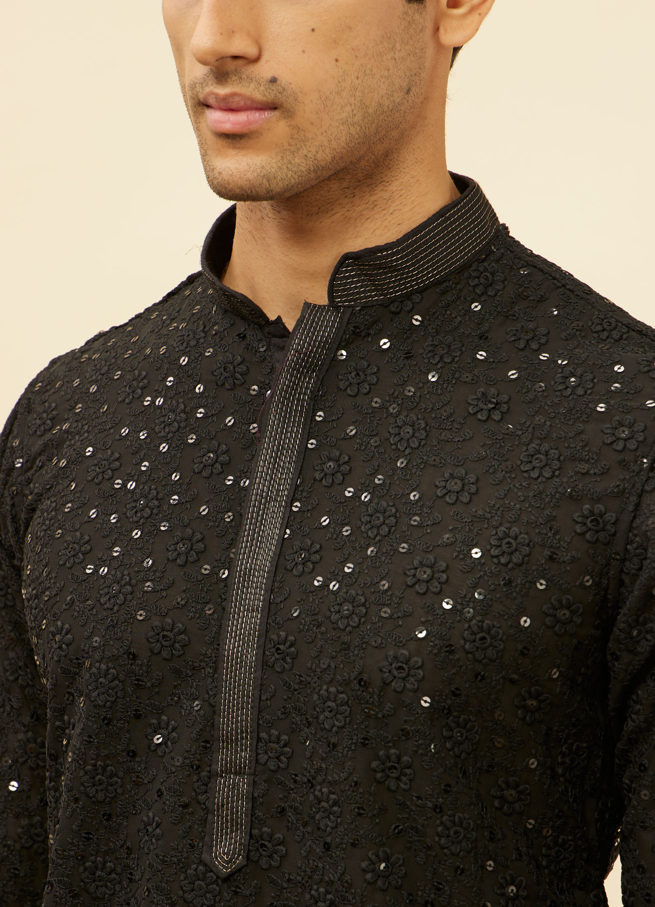 alt message - Manyavar Men Jet Black Chikankari Sequinned Kurta Set image number 1