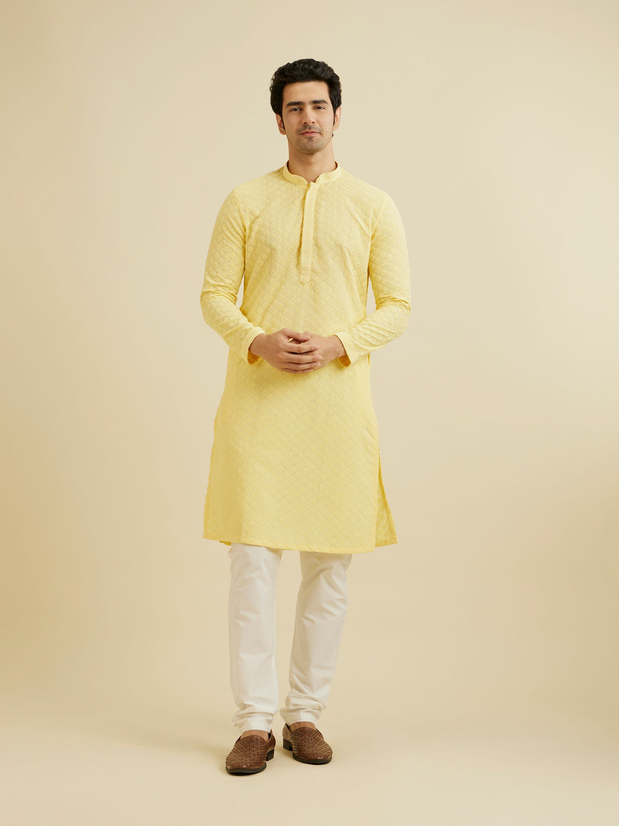 Manyavar Men Light Yellow Chikankari Kurta Pajama image number 2