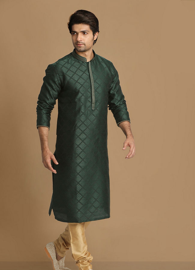 Manyavar Men Bottle Green Jacquard Kurta Pajama