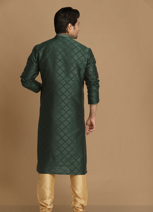 Manyavar Men Bottle Green Jacquard Kurta Pajama