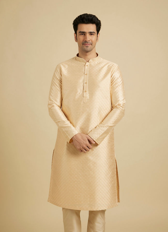 alt message - Manyavar Men Light Cream Embroidered Kurta Set image number 0