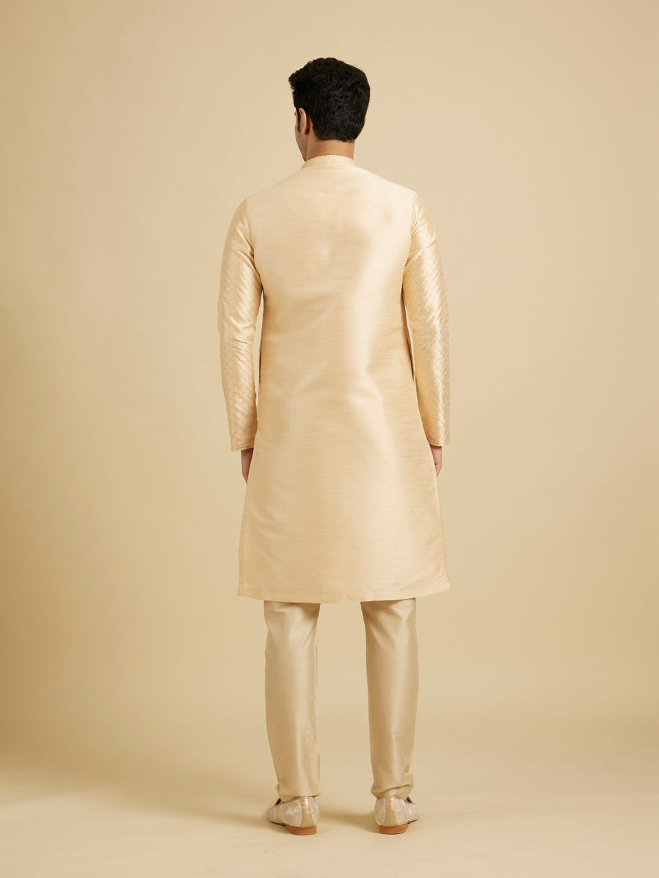 Manyavar Men Light Cream Embroidered Kurta Set