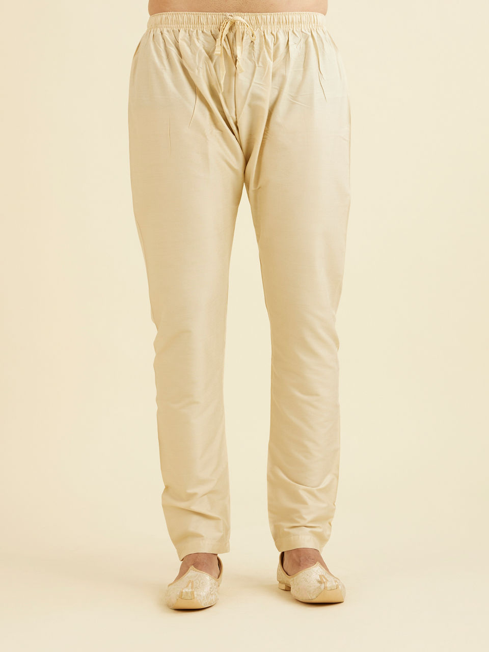 Manyavar Men Royal Purple Jaal Sequinned Kurta Set with Striped Collar