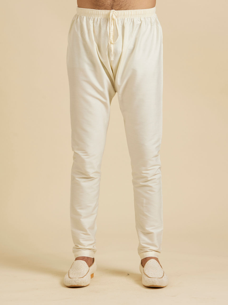 Manyavar Men Light Pink Sequins Kurta Pajama