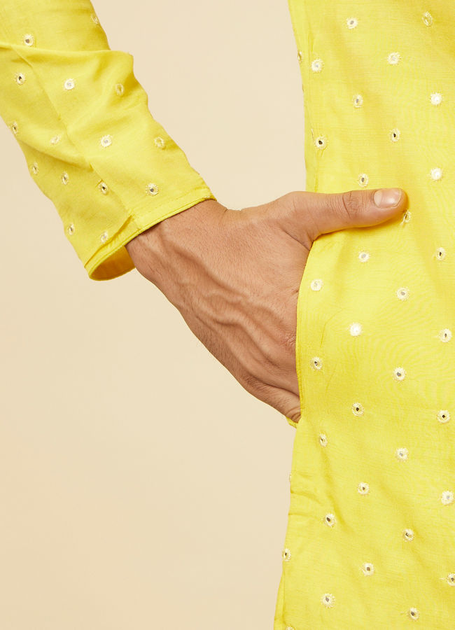 alt message - Manyavar Men Blazing Yellow Embroidered Sequinned Kurta Set image number 3