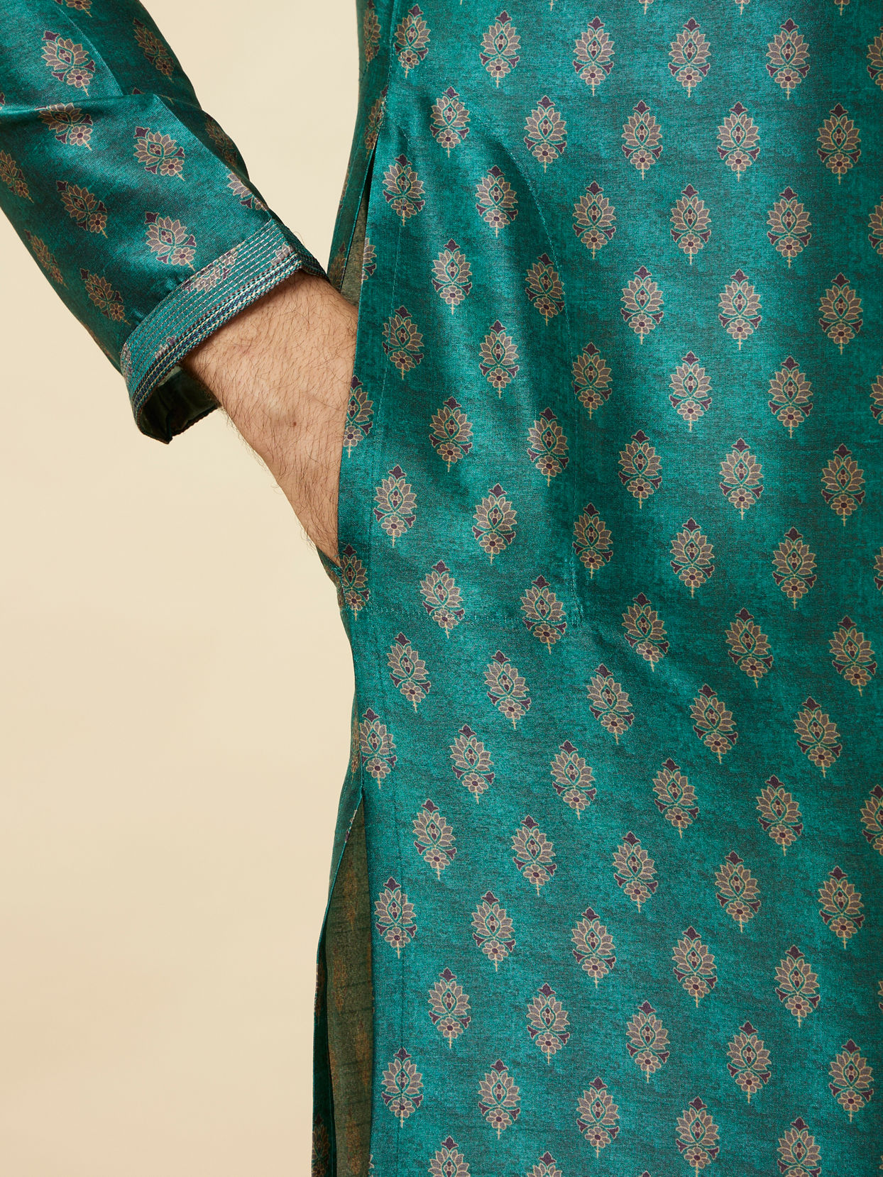 Manyavar Men Metallic Green Floral Buta Printed Kurta Set