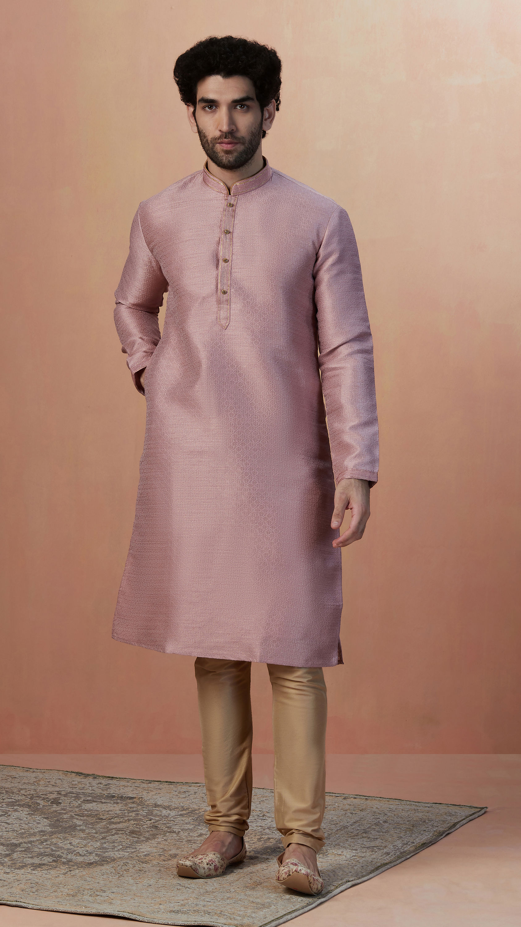 Manyavar Men Salmon Pink Jacquard Kurta Pajama