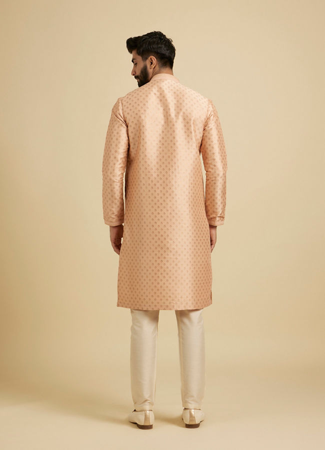 Manyavar Men Faded Pink Foil Print Kurta Pajama