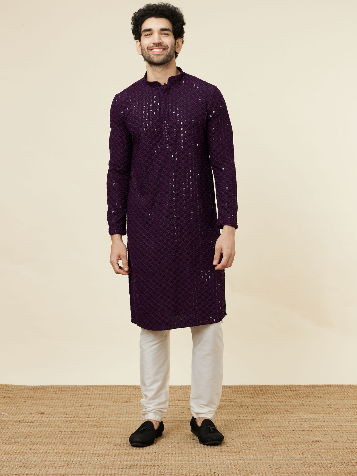 alt message - Manyavar Men Jamun Purple Sequin Embellished Chikankari Kurta Set image number 2