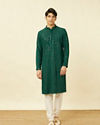 alt message - Manyavar Men Forest Green Chikankari Embroidered Sequined Kurta Set image number 3