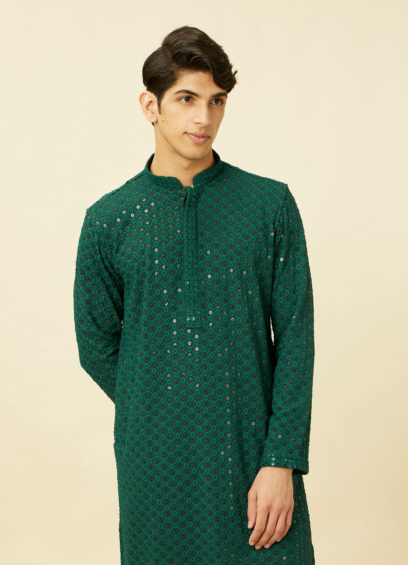 alt message - Manyavar Men Forest Green Chikankari Embroidered Sequined Kurta Set image number 0