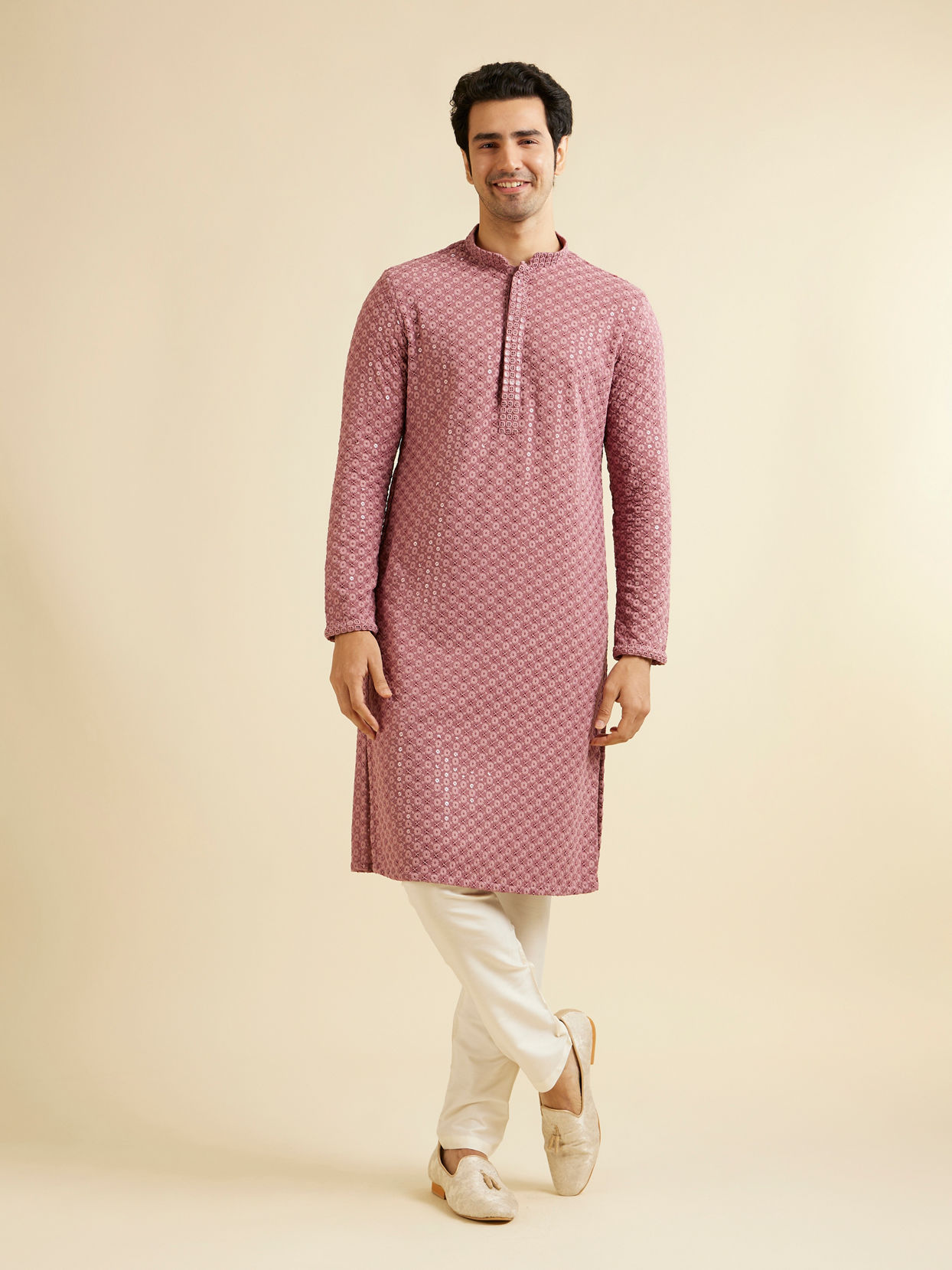 alt message - Manyavar Men Pink Harmony Viscose Kurta Pajama image number 2