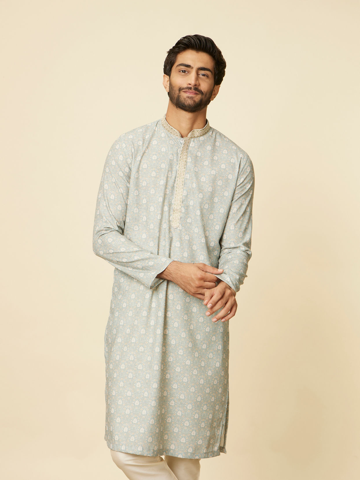 Manyavar Men Light Mid Green Kurta Set