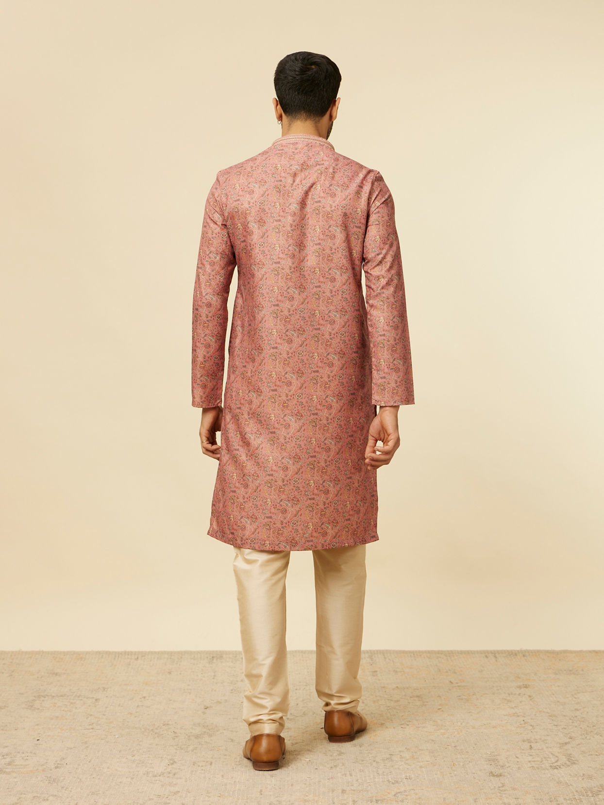 Manyavar Men Rust Bel Buti Patterned Kurta Set