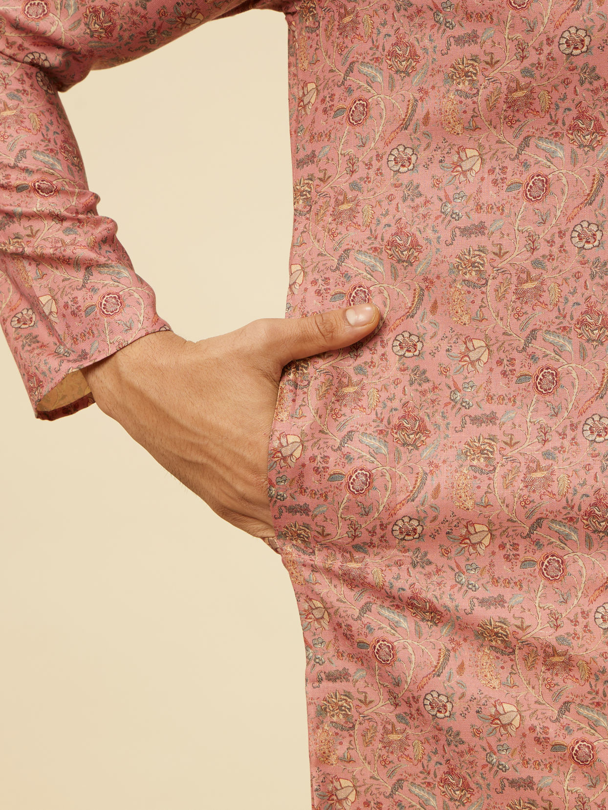 Manyavar Men Rust Bel Buti Patterned Kurta Set