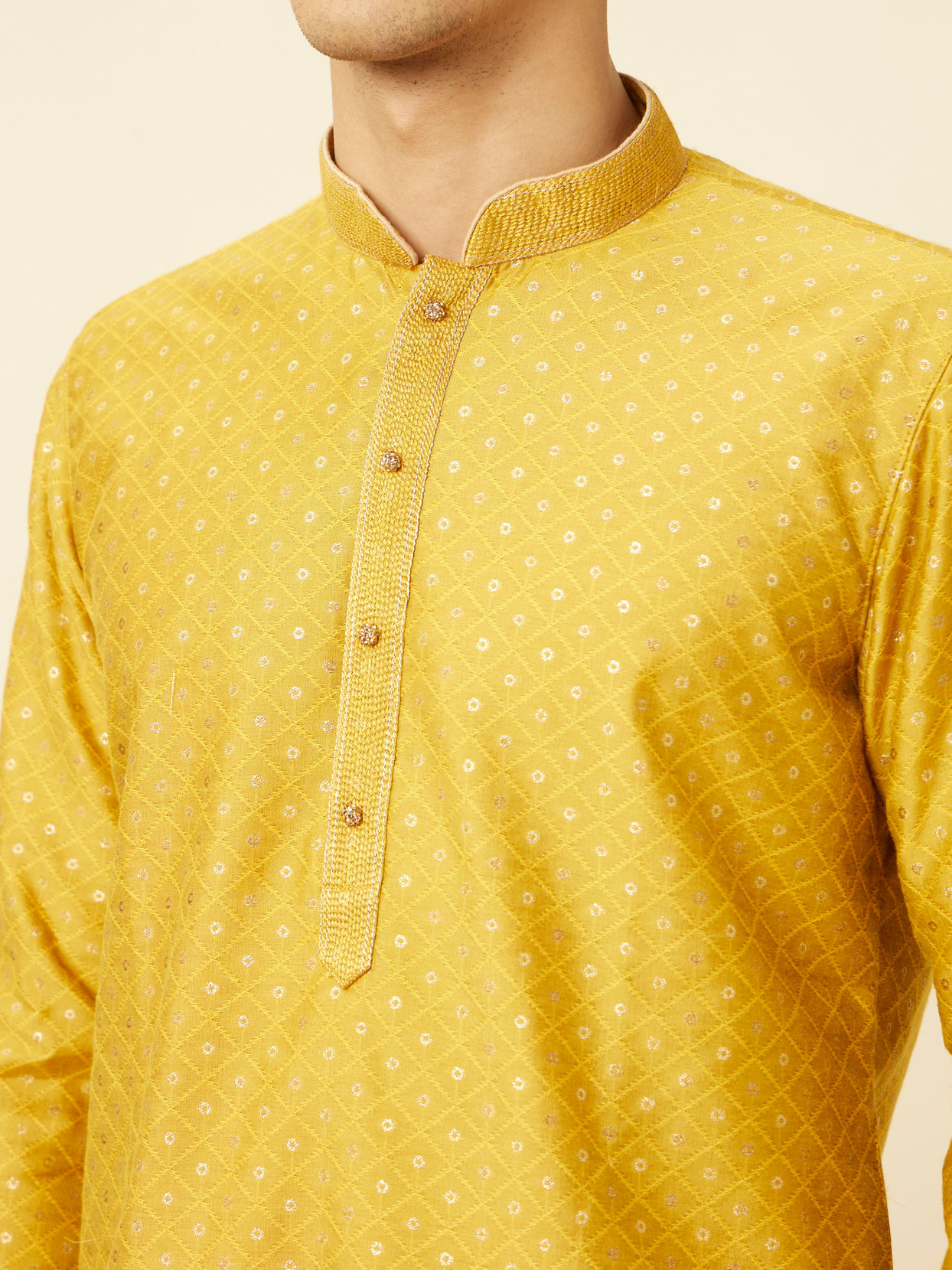 Manyavar Men Elegant Cream Kurta Pajama image number 1