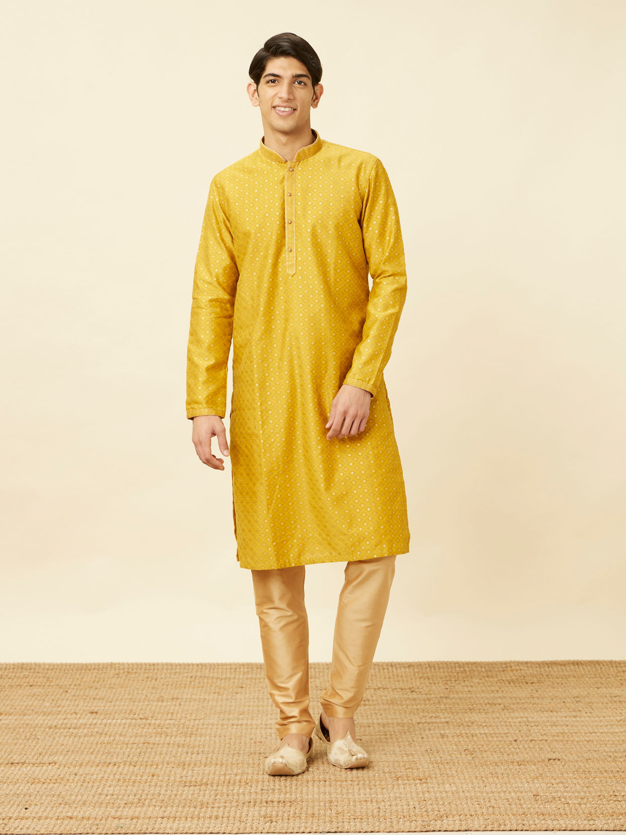 Manyavar Men Elegant Cream Kurta Pajama image number 2