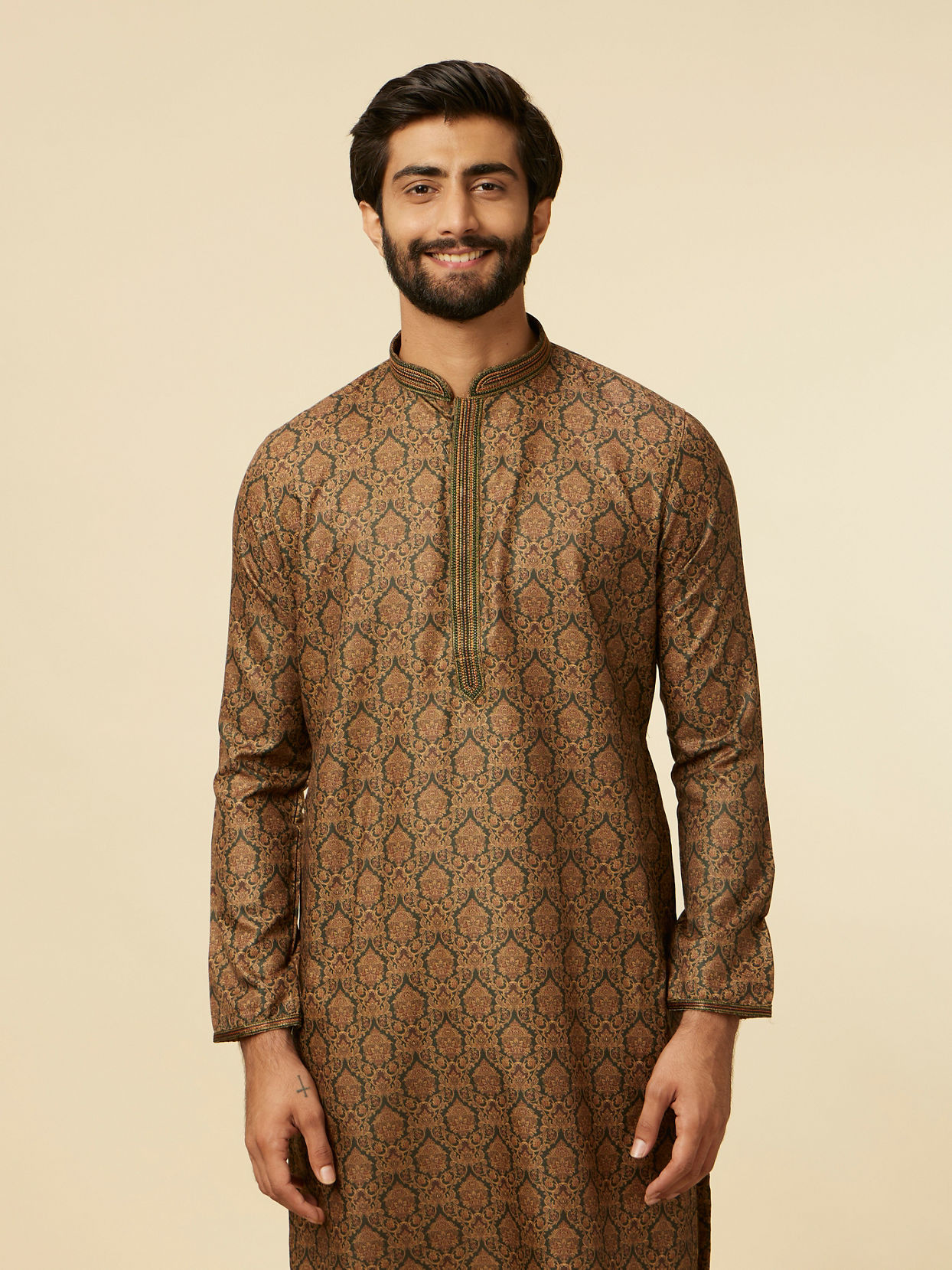 Manyavar Men Dark Green Paisley Printed Kurta Set
