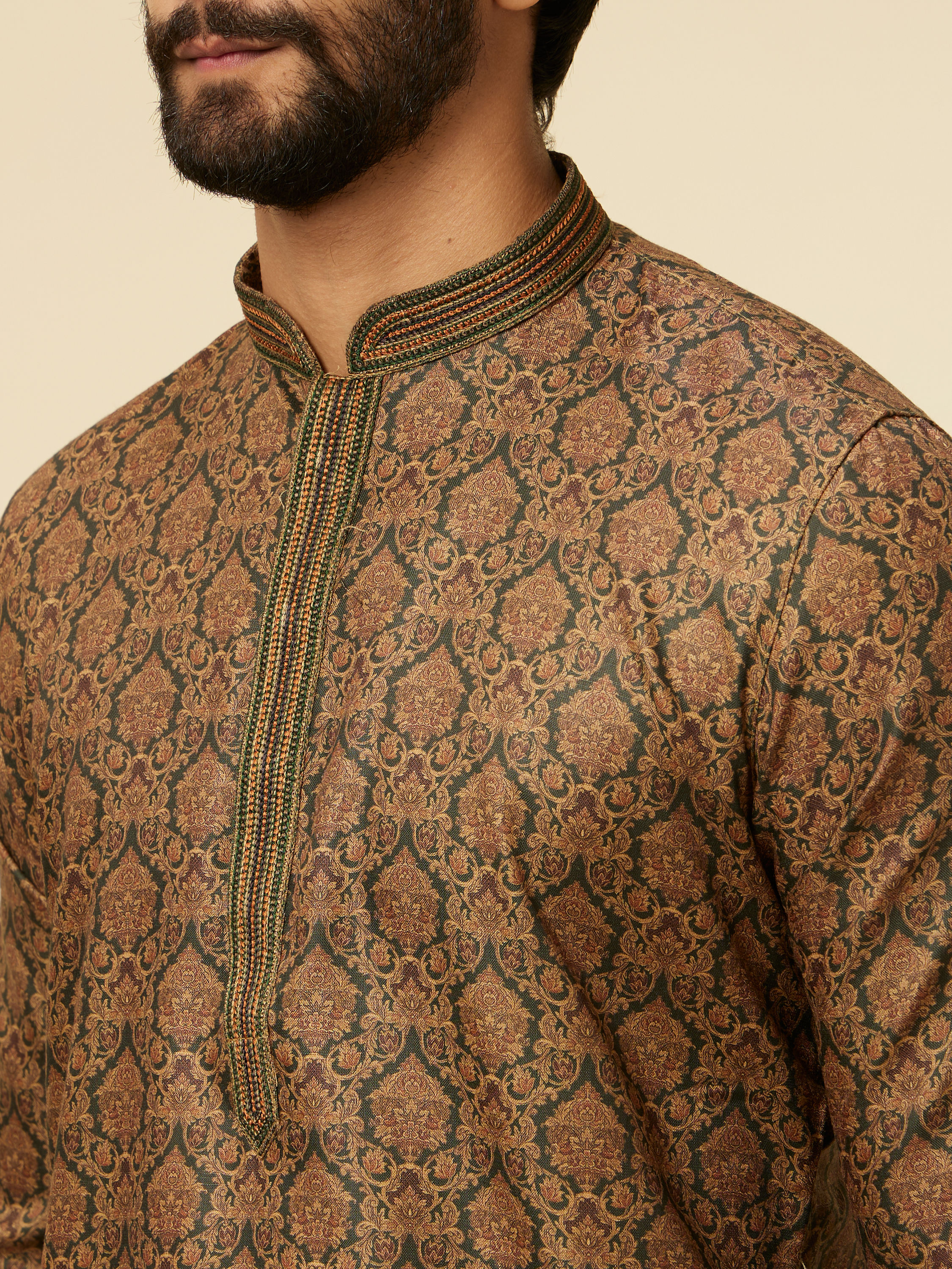 Manyavar Men Dark Green Paisley Printed Kurta Set